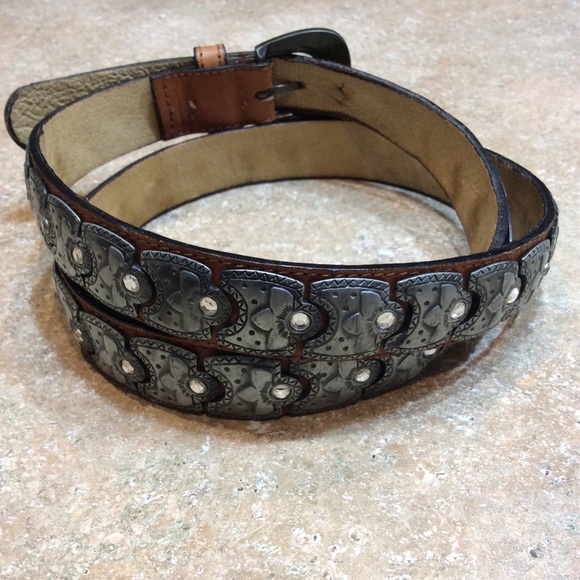 LEATHER BELT WITH RHINESTONES - Picture 2 of 6